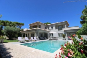 Charming Exceptional Golf Villa in Algarve